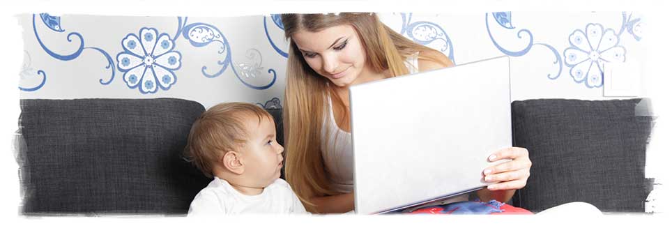 mom-baby-laptop